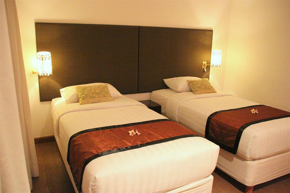 Plagoo Holiday Hotel Нуса-Дуа Екстер'єр фото